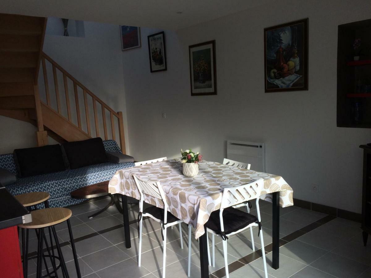 Le Village Neulles Ngoại thất bức ảnh
